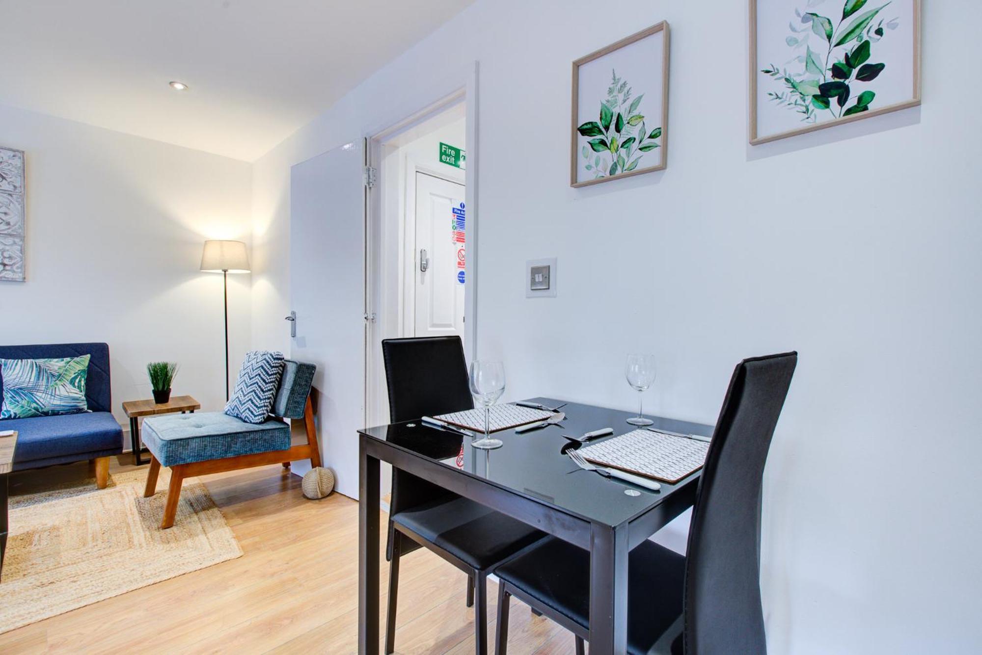 Gorgeous 1 Bedroom Property Лондон Экстерьер фото